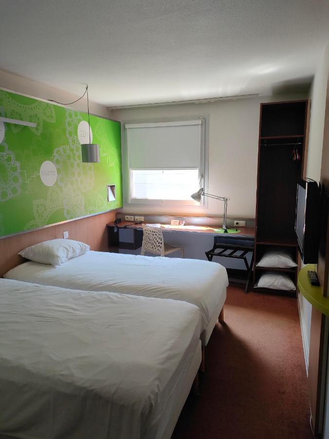 Ibis Styles Bethune Bruay La Buissiere Exteriör bild