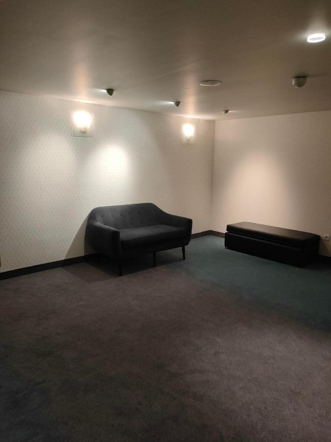 Ibis Styles Bethune Bruay La Buissiere Exteriör bild
