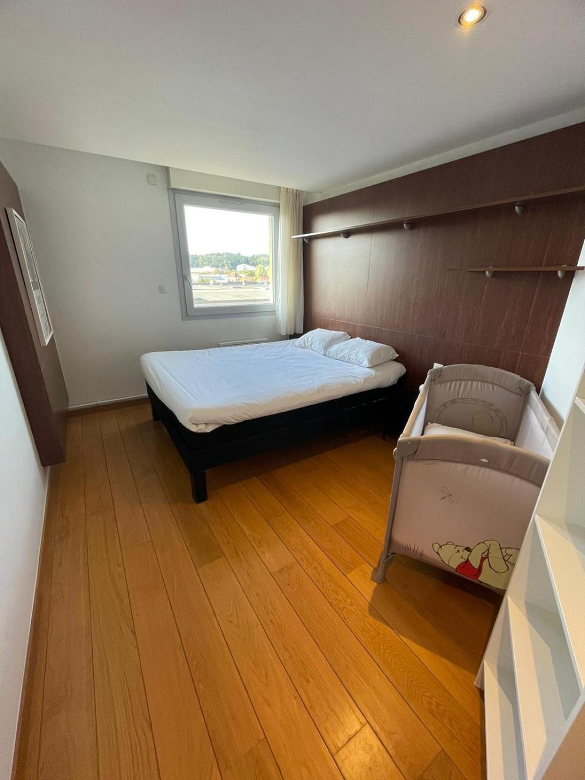 Ibis Styles Bethune Bruay La Buissiere Exteriör bild