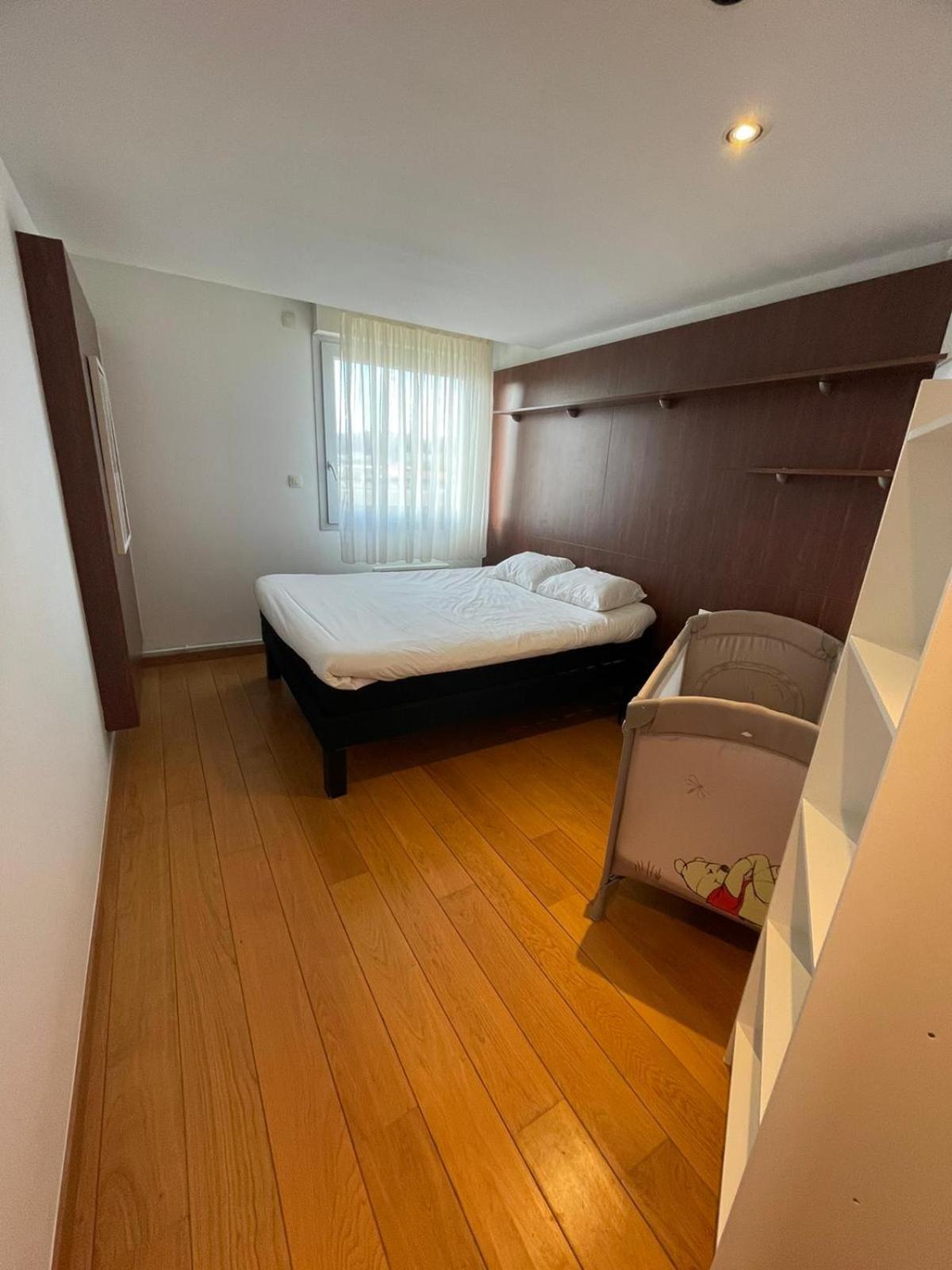 Ibis Styles Bethune Bruay La Buissiere Exteriör bild